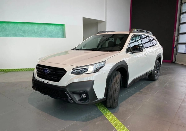 Subaru Outback cena 209999 przebieg: 10, rok produkcji 2023 z Czarne małe 352